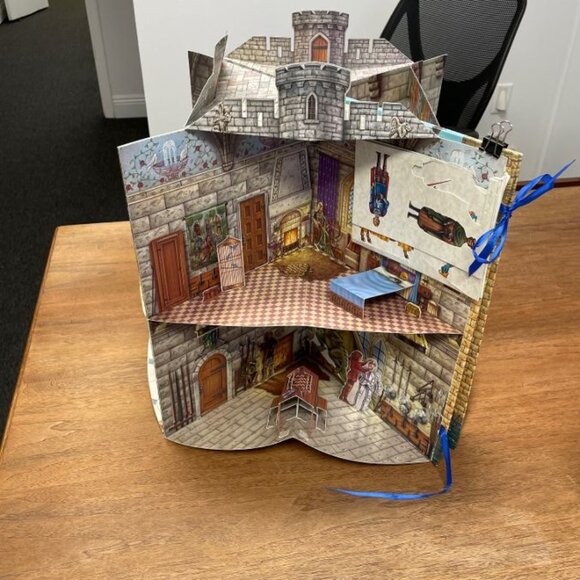 Medieval Castle by Phil Wilson Hardback Expanding Book - GUC - Picture 8 of 12